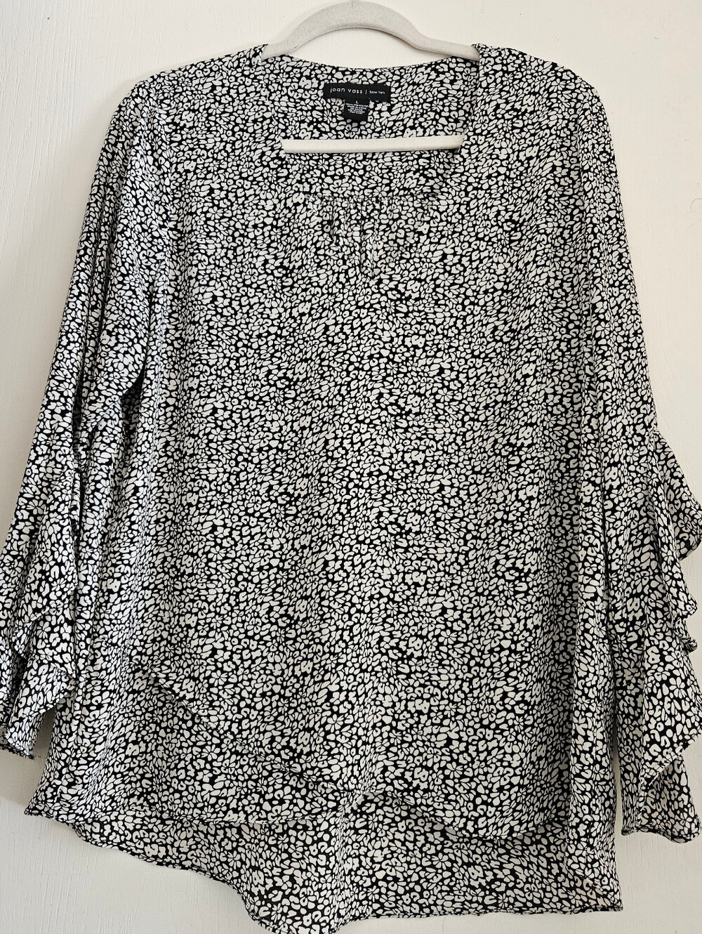 Joan Vass New York Black White Floral High Low Ruffle Sleeve Blouse L